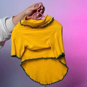 نمای جلوی تیشرت نخی سگ مدل رز